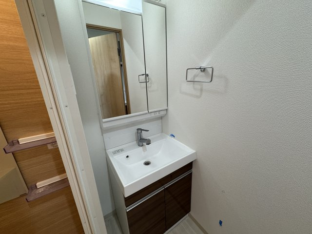 リブネスコート大阪大学前の独立洗面台