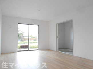 【居間・リビング】 | 郡山市大槻町三角田新築一戸建て5棟 | ゆったり過ごせる居間です