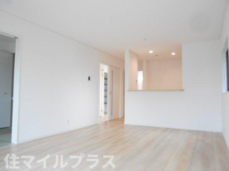 【居間・リビング】 | 郡山市大槻町三角田新築一戸建て5棟 | 居間です