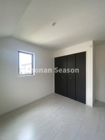 【洋室】 | 建物・地盤１０年の保証付き◎
購入後も安心・安全に暮らせる4LDKのお住まいです♪