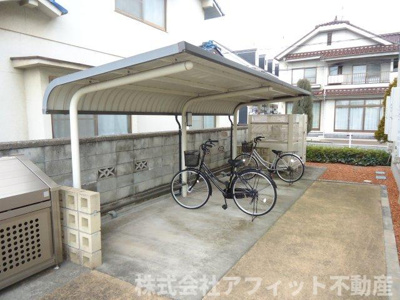 【その他共用部分】 | レセンテ手城 | 駐輪場