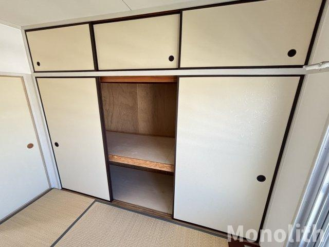 鶴山台35号棟の収納