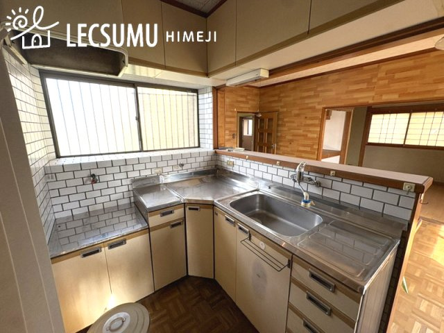 姫路市飾東町庄／中古戸建のキッチン