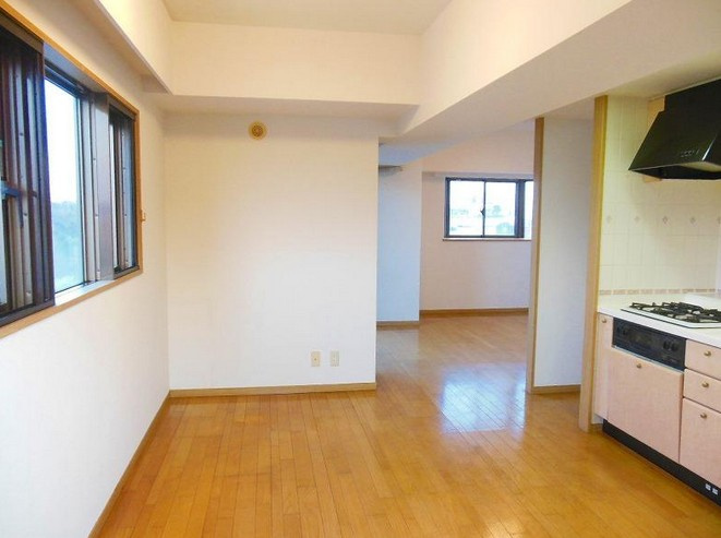 【居間・リビング】