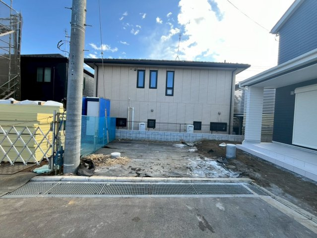 入間市東町3丁目　新築戸建の駐車場|1/30　撮影