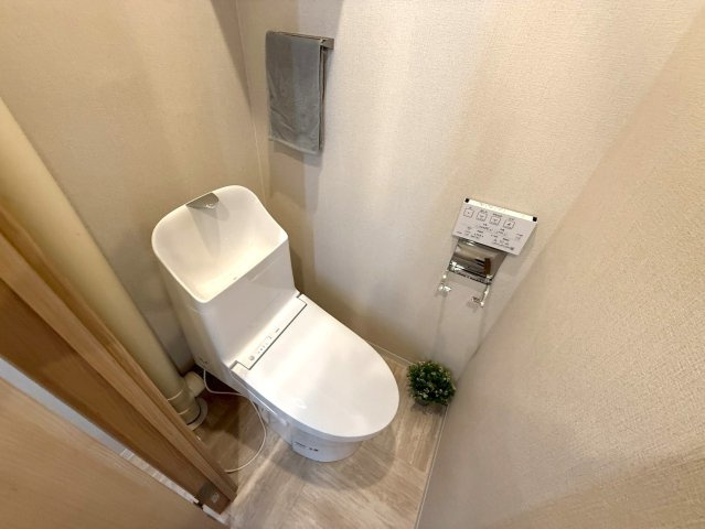 メゾン神足２号棟のトイレ