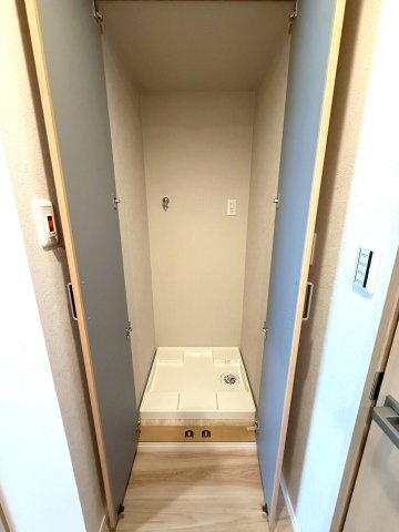 メゾン神足２号棟のランドリースペース