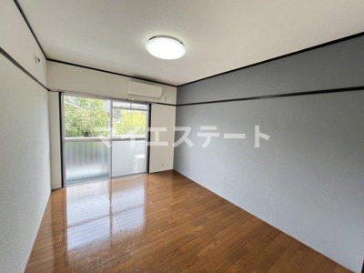 【洋室】 | 松栄ハイツ