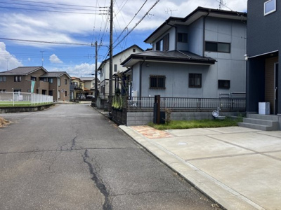 【前面道路含む現地写真】 | つくば市真瀬中古戸建