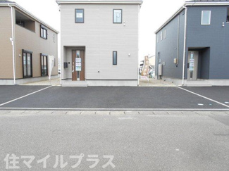 【駐車場】 | 郡山市賀庄新築一戸建て3棟 | カースペースがあります