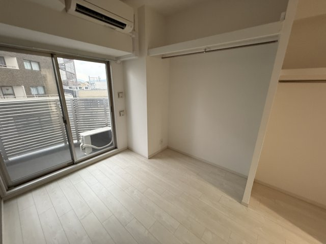 リブネスコート大阪大学前の寝室