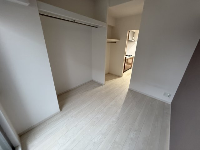 リブネスコート大阪大学前の寝室