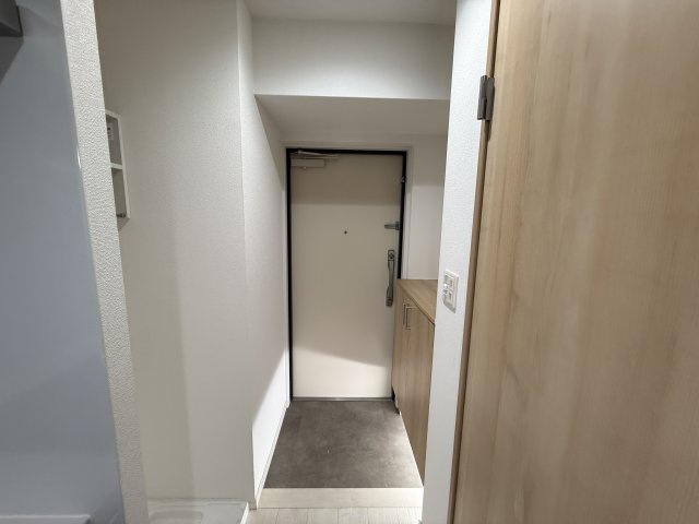 リブネスコート大阪大学前の玄関