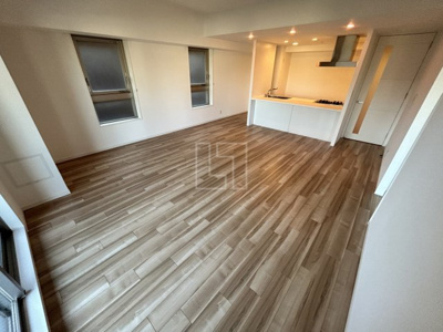 【居間・リビング】 | リバーサイドタワー中之島 | リバーサイドタワー中之島　リビング・ダイニングスペース