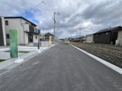 【前面道路含む現地写真】 | 大津市下阪本1丁目3-14　新築戸建 | 2025年11月　撮影