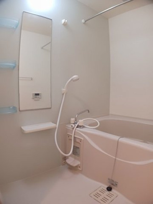 【浴室】 | ジェルメ・メジェール山越 | 日々の疲れを癒すお風呂付です