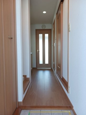 【玄関】 | ジェルメ・メジェール山越 | 玄関です