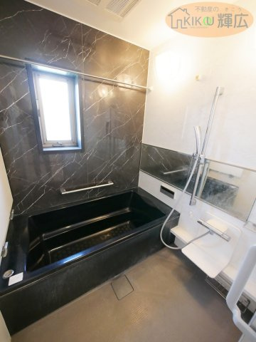 【前面道路含む現地写真】 | 加古郡播磨町古宮1丁目　中古戸建