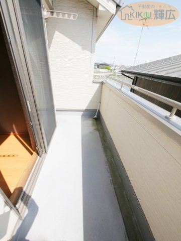 加古郡播磨町古宮1丁目　中古戸建のバルコニー