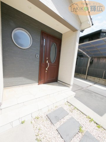 加古郡播磨町古宮1丁目　中古戸建の玄関