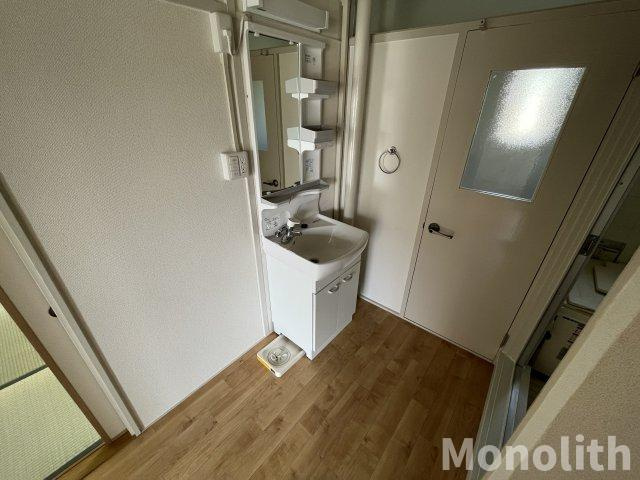 鶴山台48号棟の内装