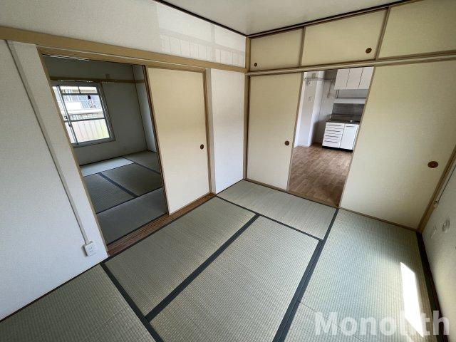 鶴山台48号棟の和室