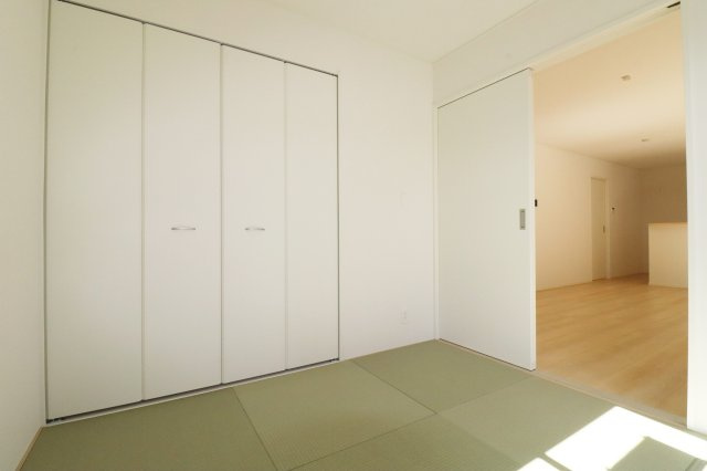 郡山市字賀庄第５　　　２号棟　　桜小学校、郡山第３中学区の収納