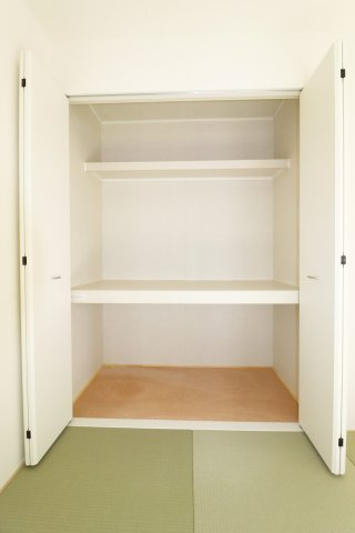 郡山市字賀庄第５　　　２号棟　　桜小学校、郡山第３中学区のトイレ