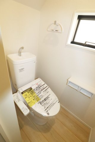 郡山市字賀庄第５　　　２号棟　　桜小学校、郡山第３中学区の洗面所