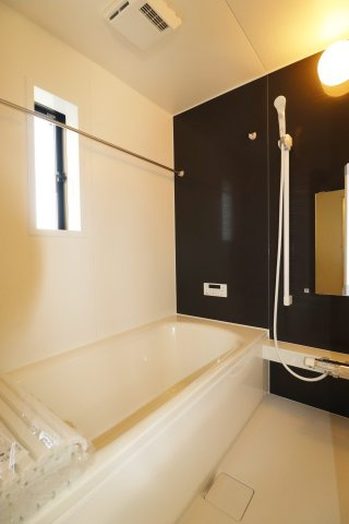 郡山市字賀庄第５　　　２号棟　　桜小学校、郡山第３中学区の玄関