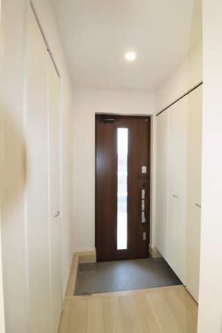 郡山市字賀庄第５　　　２号棟　　桜小学校、郡山第３中学区の収納|シューズクローゼット♪