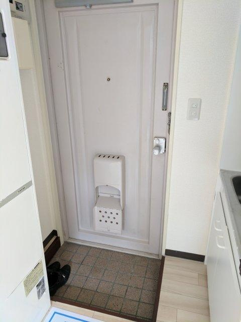 レジデンスカープ新小岩の玄関