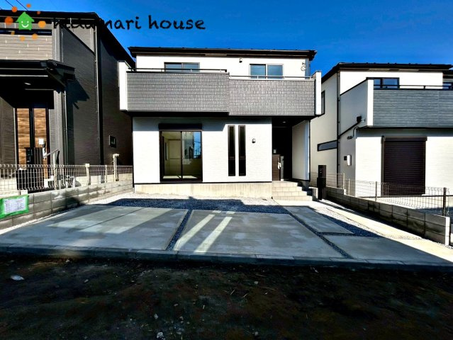 上尾市大谷本郷8期　新築戸建　グラファーレ02の外観