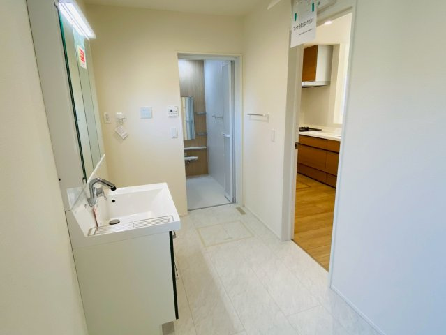 リナージュ／北区龍田1丁目／1号棟の脱衣所