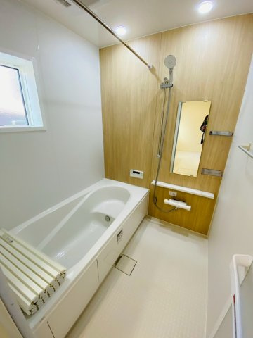 リナージュ／北区龍田1丁目／1号棟の浴室