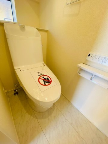 リナージュ／北区龍田1丁目／1号棟のトイレ