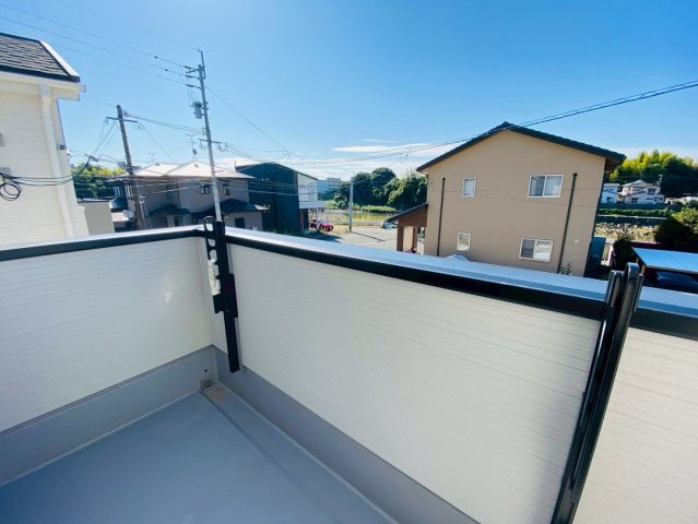 リナージュ／北区龍田1丁目／1号棟のバルコニー