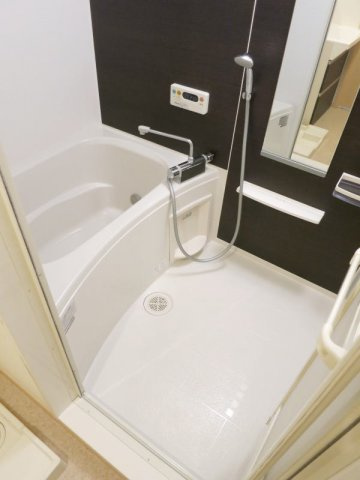 ローズパティオの浴室