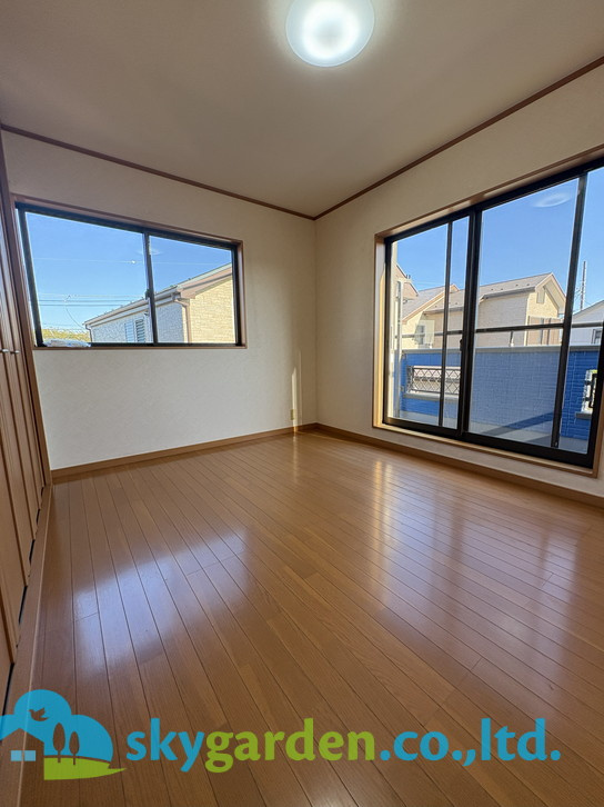 藤沢市亀井野　中古戸建の寝室