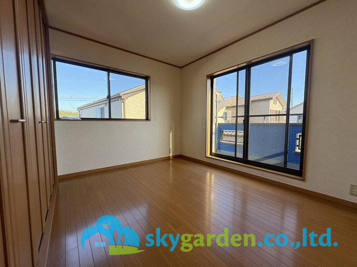 藤沢市亀井野　中古戸建の寝室