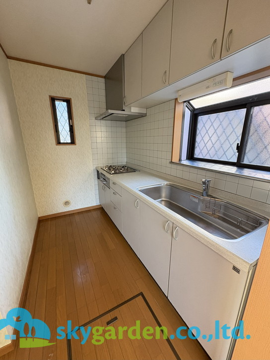 藤沢市亀井野　中古戸建のキッチン