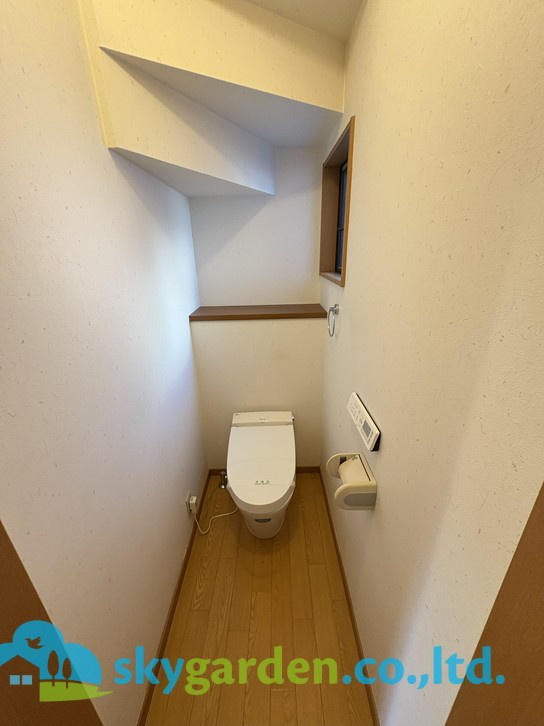 藤沢市亀井野　中古戸建のトイレ