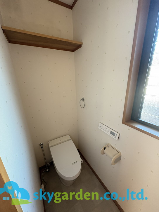 藤沢市亀井野　中古戸建のトイレ