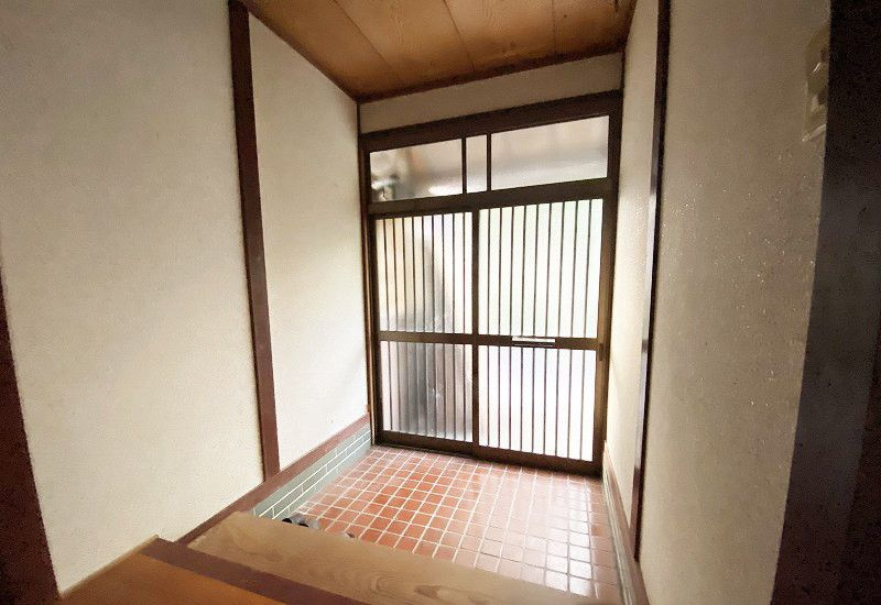 近江八幡市安土町上出　中古戸建