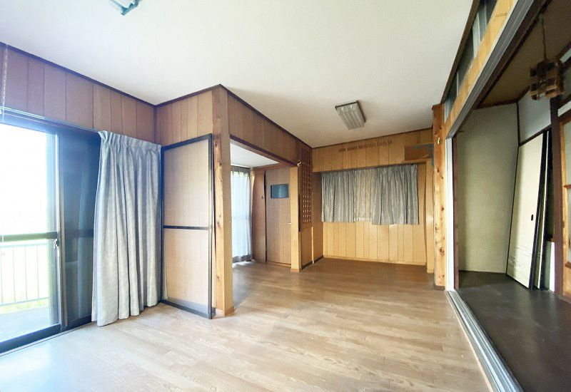 近江八幡市安土町上出　中古戸建