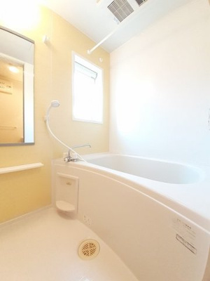 【浴室】 | ゼファーＴ１ | お風呂で日々の疲れを落としましょう