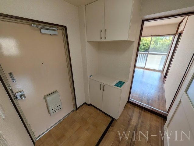 ハイツ明和 Aの玄関