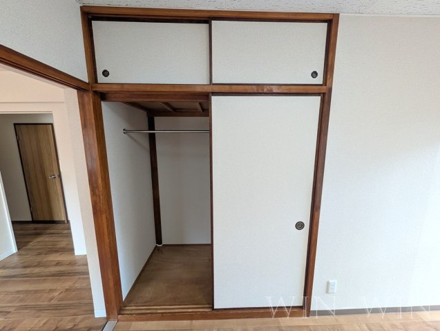 ハイツ明和 A棟の収納