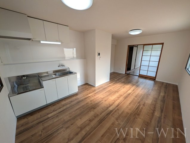 ハイツ明和 Aの居間・リビング