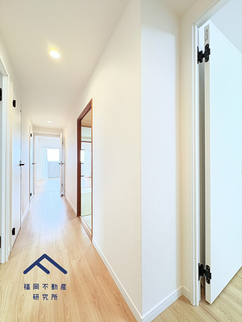 スカイハイツ小郡の玄関